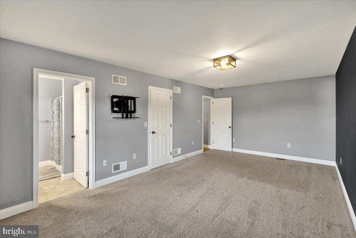 11 Clover Dr Property Photo 15