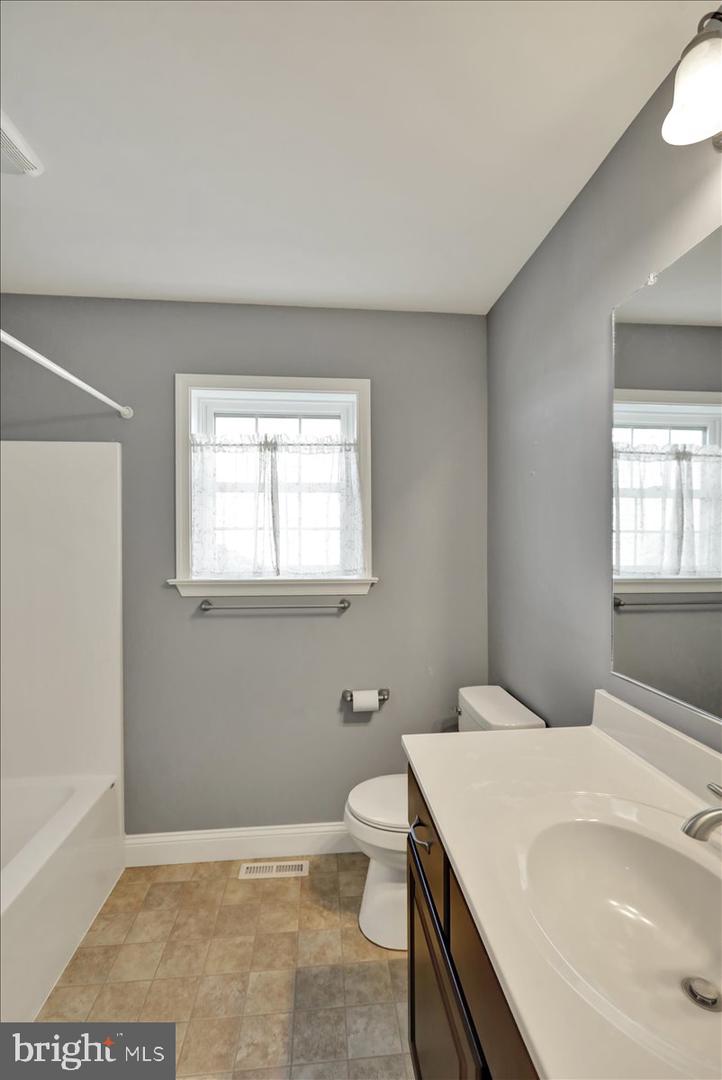 11 Clover Dr Property Photo 22