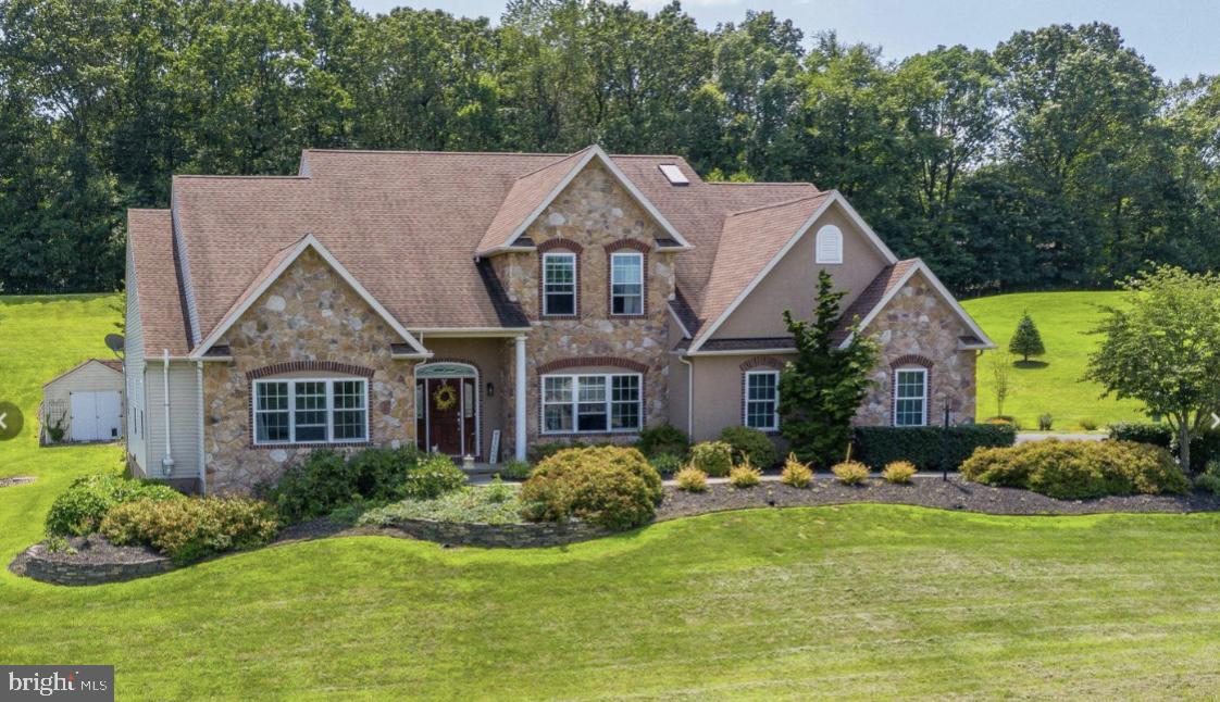 12 Black Bear Run Property Photo 1