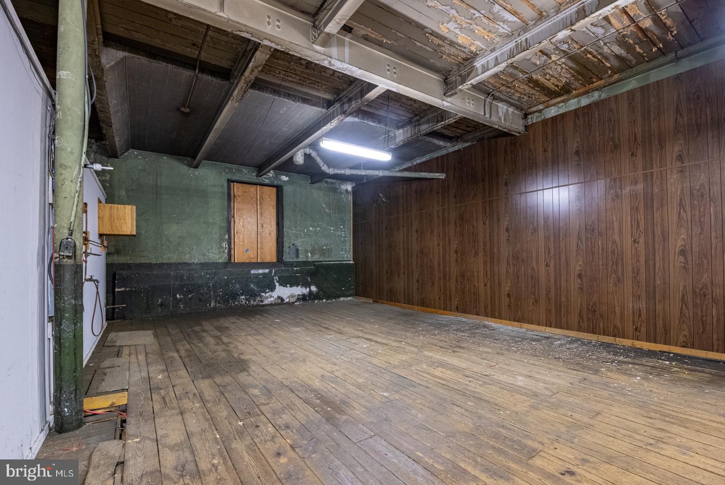 527 Franklin St Property Photo 31