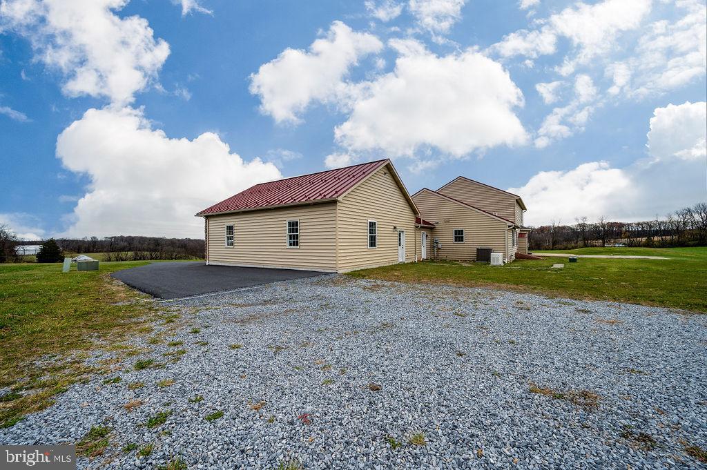 130 Troxel Rd Property Photo 68