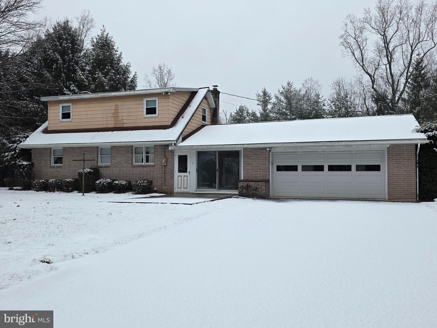 360 Pheasant Rd Property Photo 2