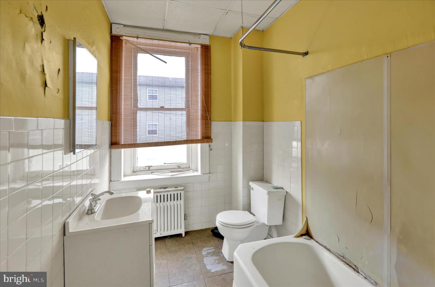 200 W Lancaster Ave Property Photo 24