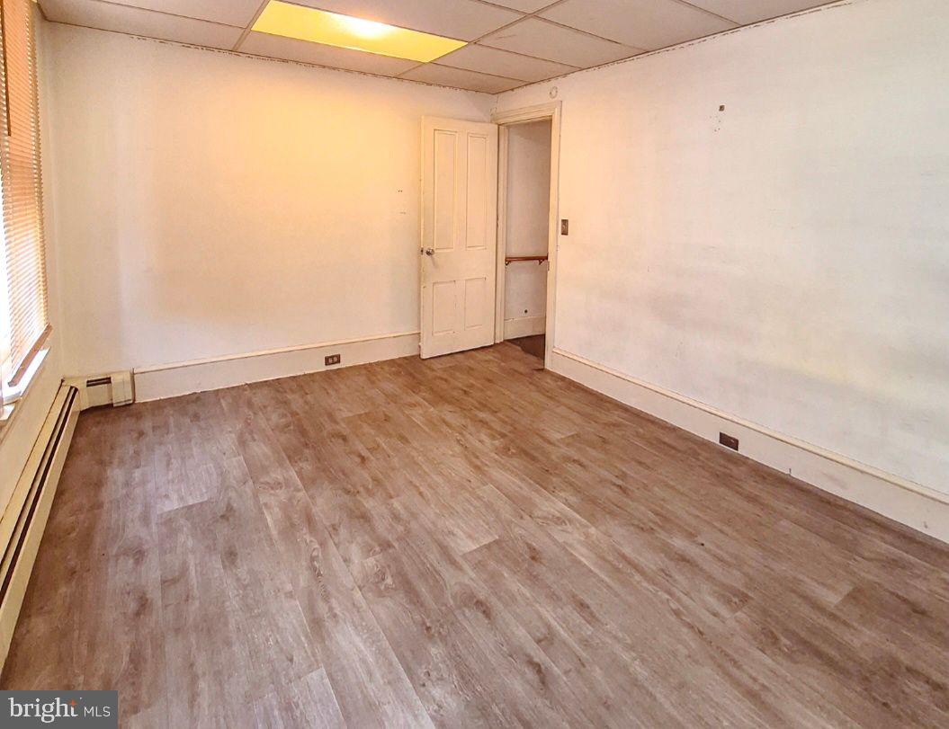 1262 Buttonwood St Property Photo 11
