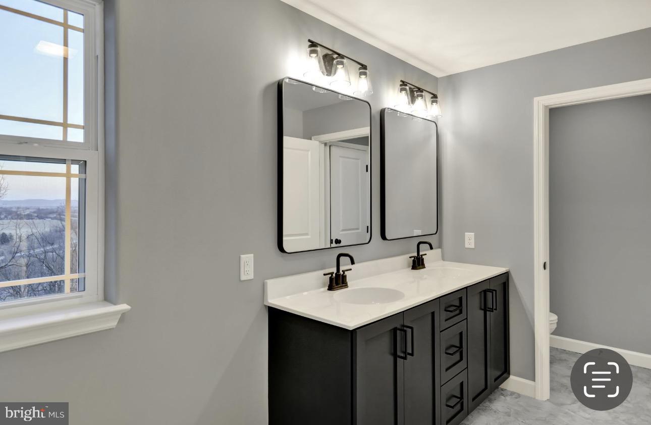 161 Portia Blvd Property Photo 30