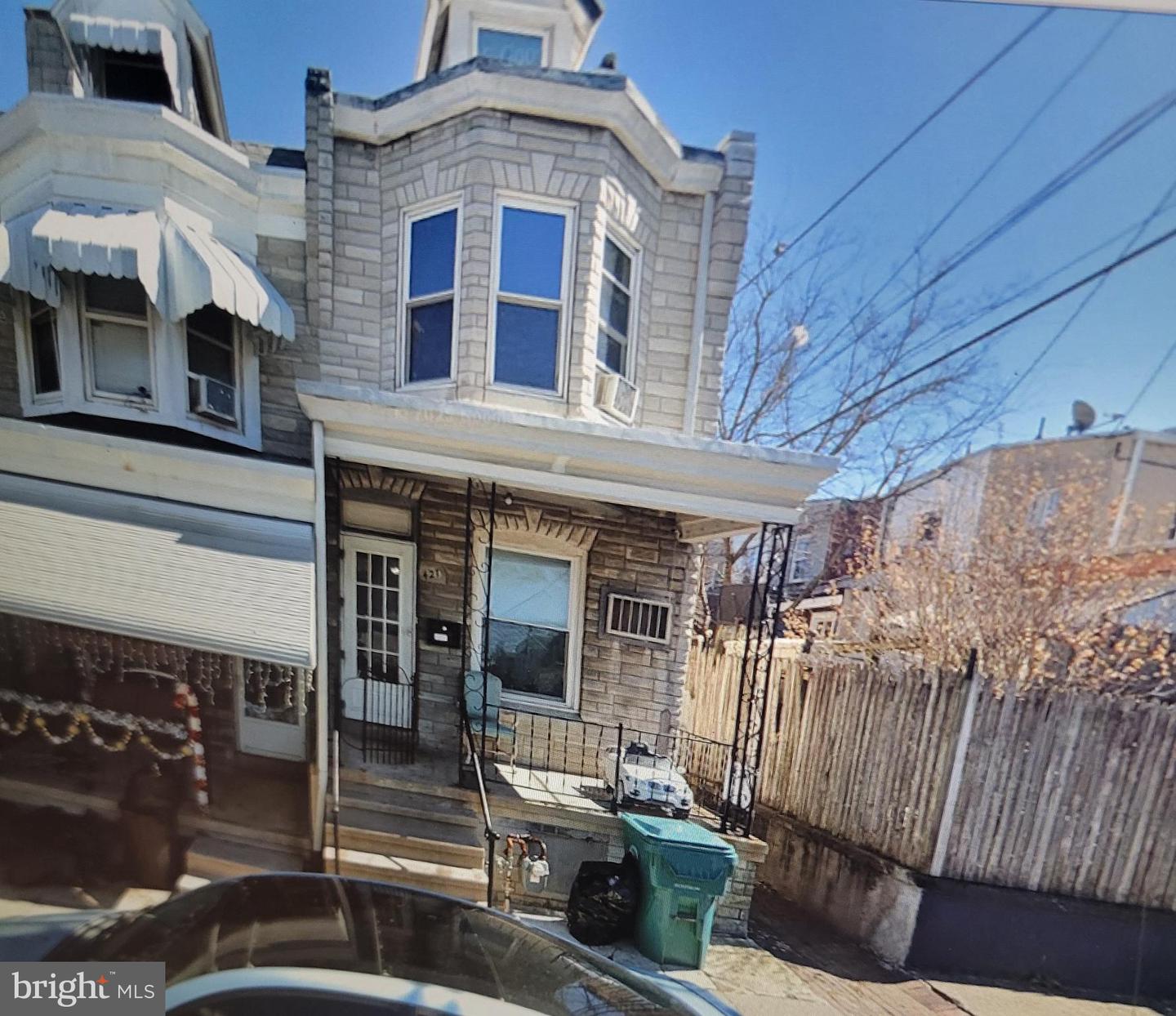 427 Wunder St Property Photo 1