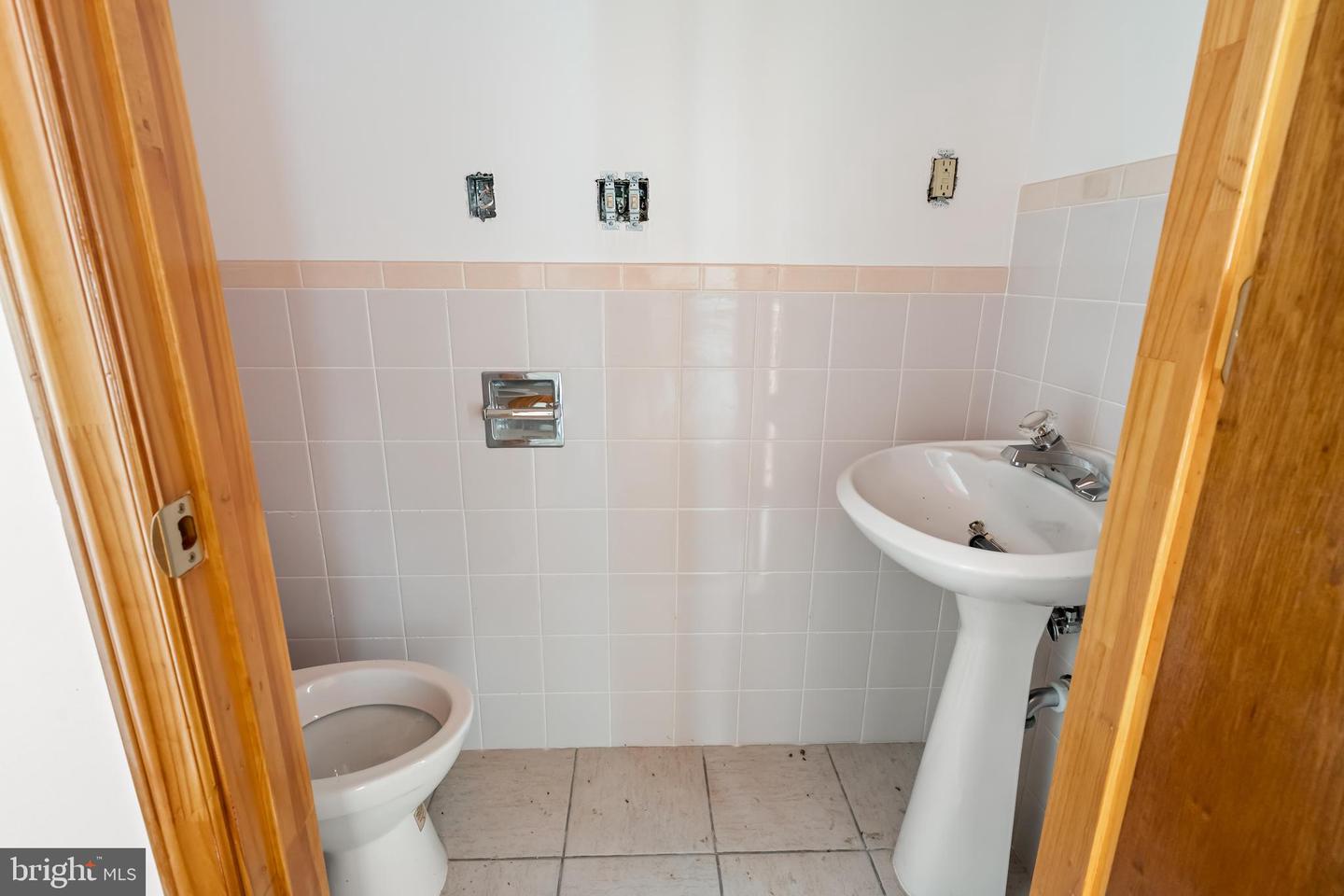 384 Evansville Rd Property Photo 40