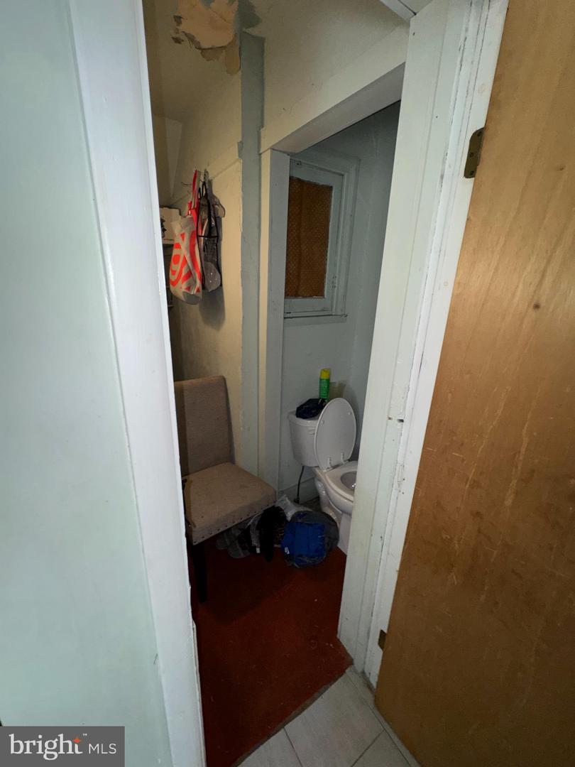 405 Carsonia Ave Property Photo 11