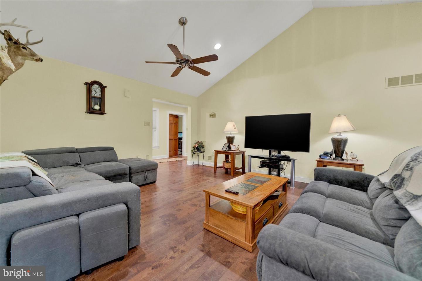 181 Fort Rd Property Photo 11