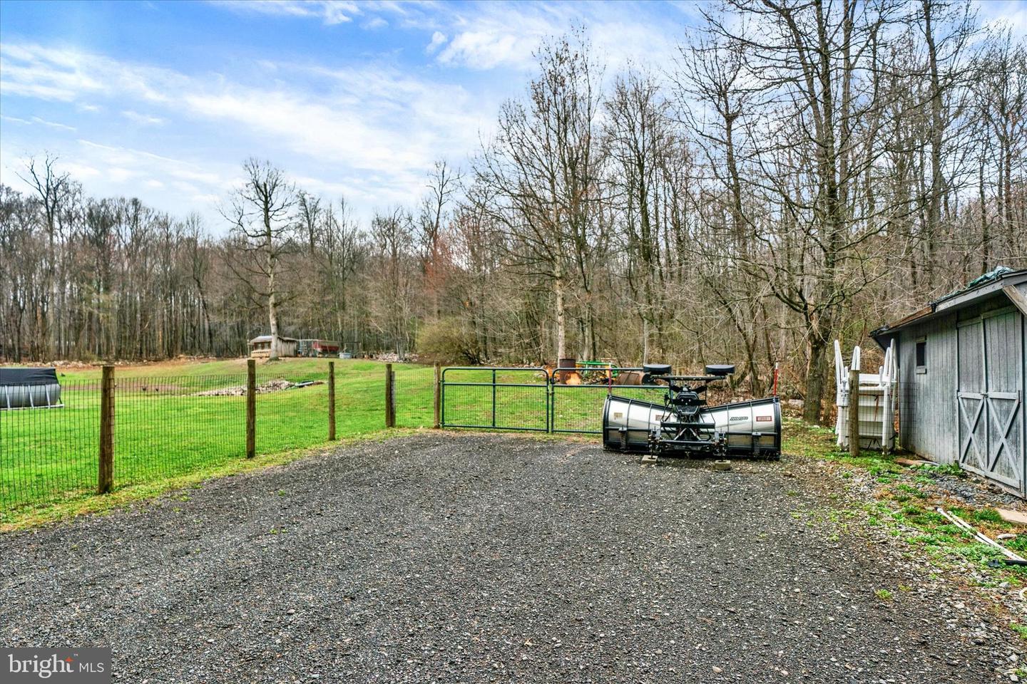 181 Fort Rd Property Photo 33