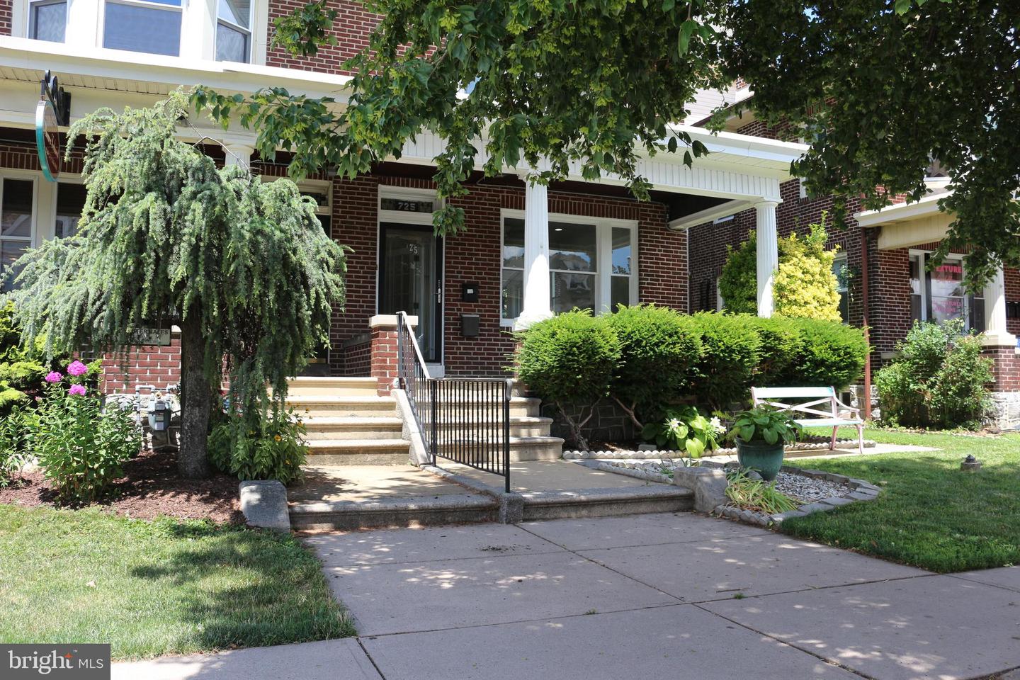 725 Penn Ave Property Photo 2