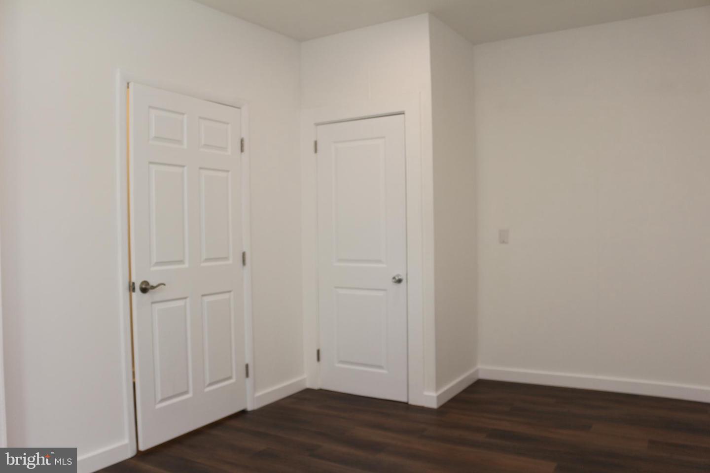 725 Penn Ave Property Photo 5