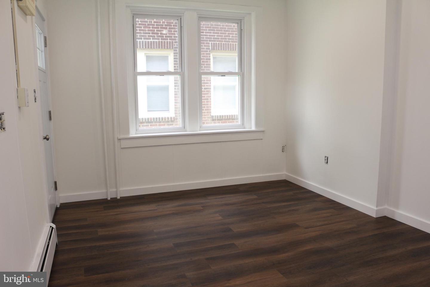 725 Penn Ave Property Photo 6