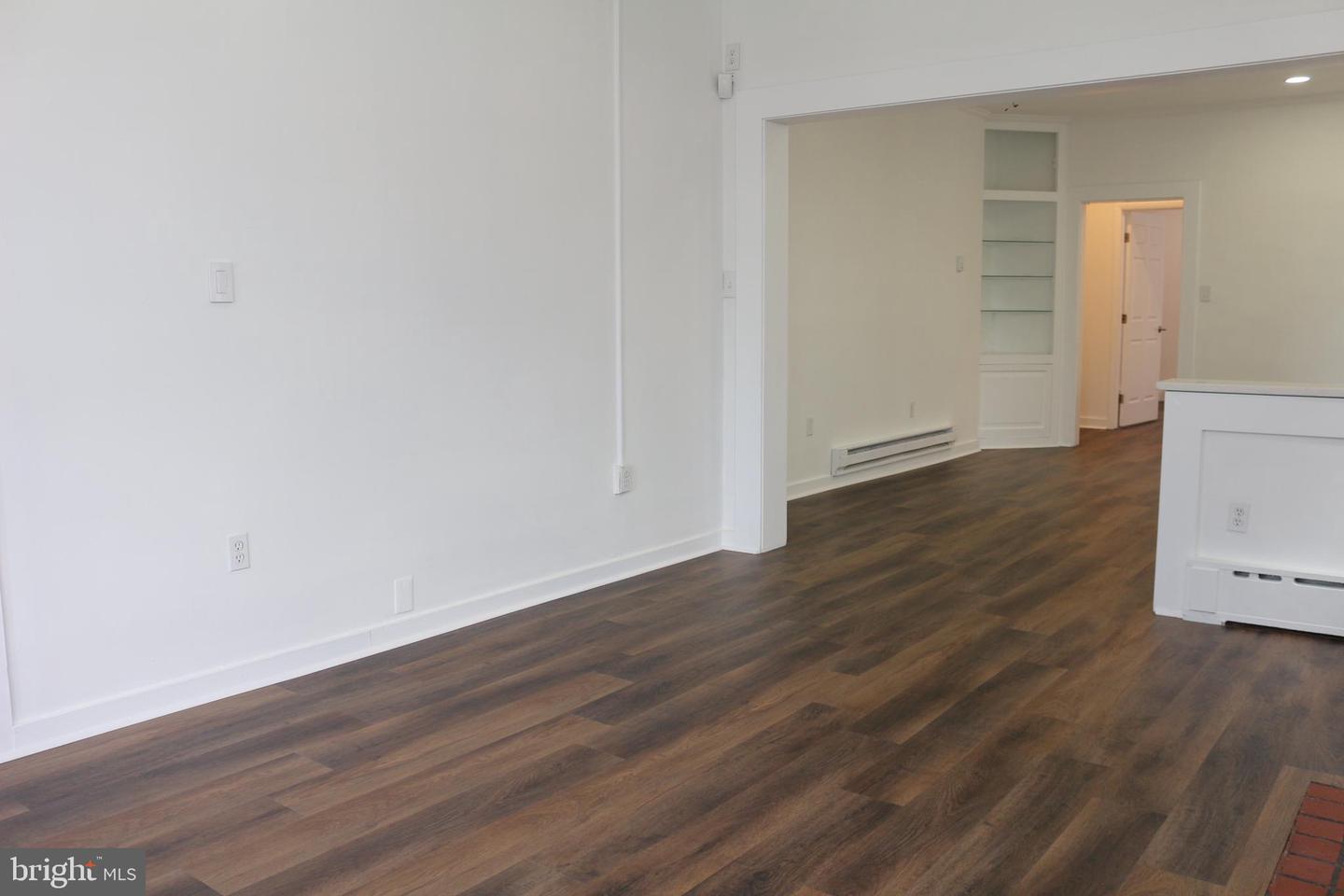 725 Penn Ave Property Photo 10
