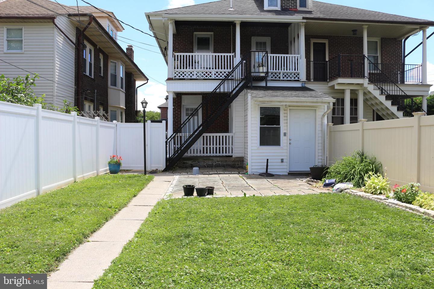 725 Penn Ave Property Photo 18