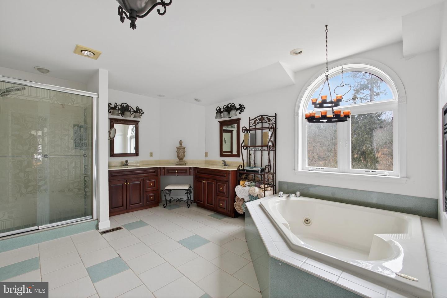 1931 Temple Rd Property Photo 32