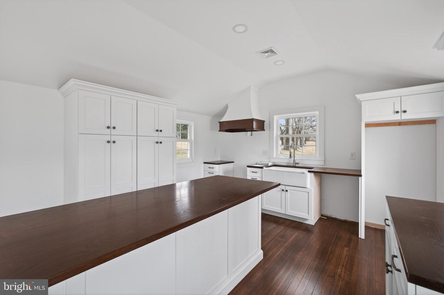 1931 Temple Rd Property Photo 41