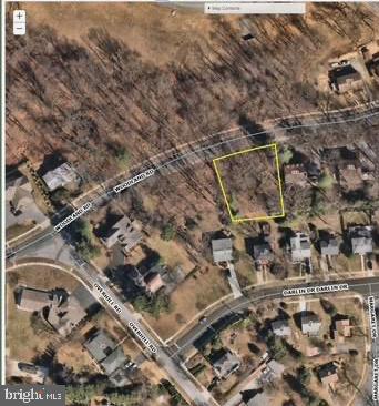 127 Woodland Rd Property Photo 4