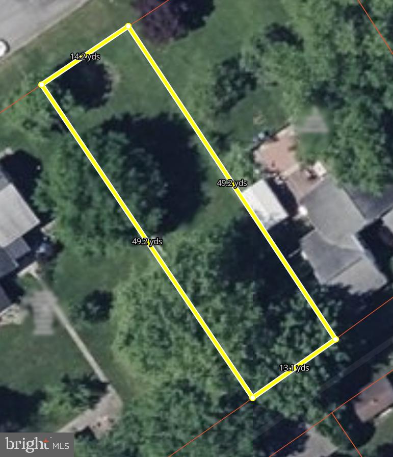 1428 Liggett Ave Property Photo 2