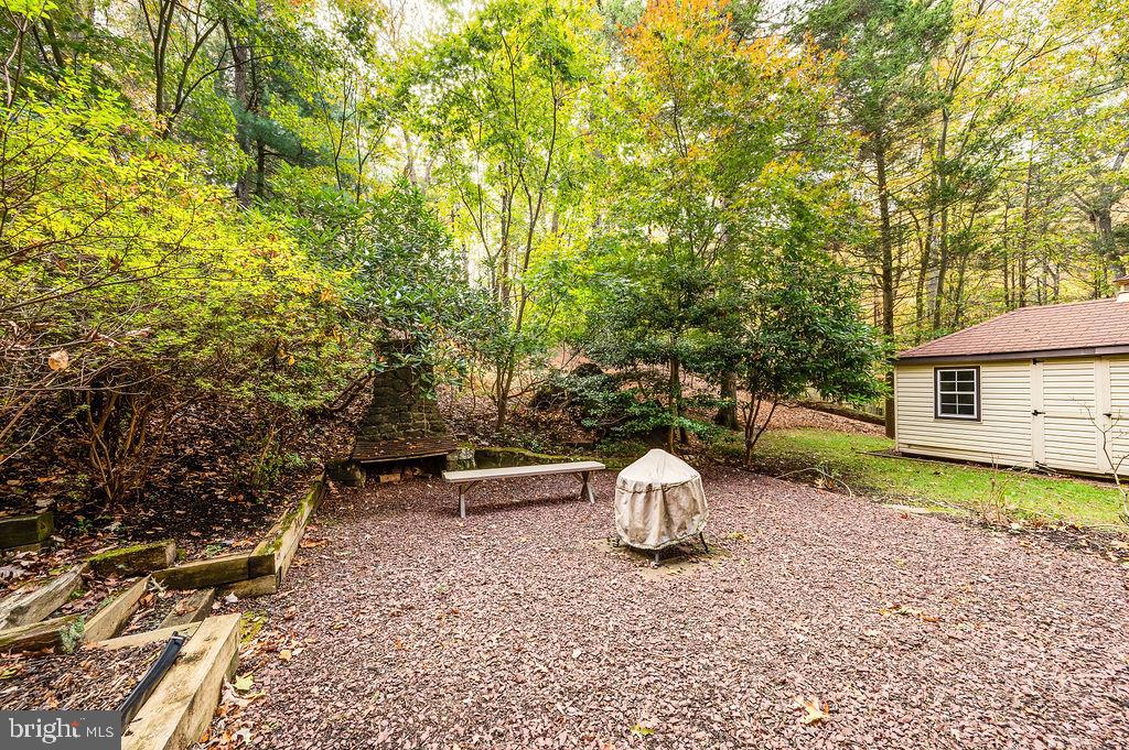 199 Deer Hill Rd Property Photo 58