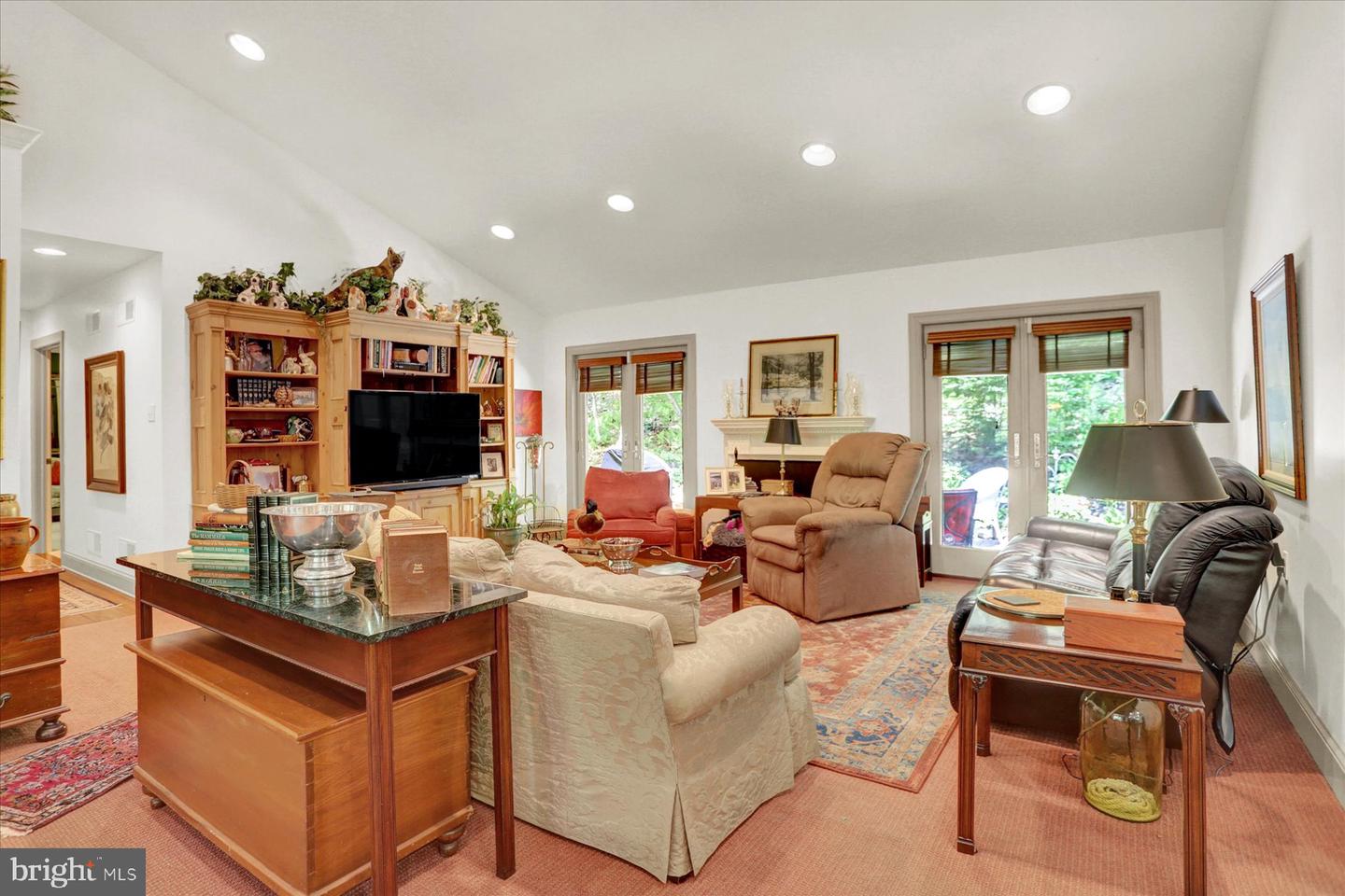 1575 Pine Grove Rd Property Photo 6