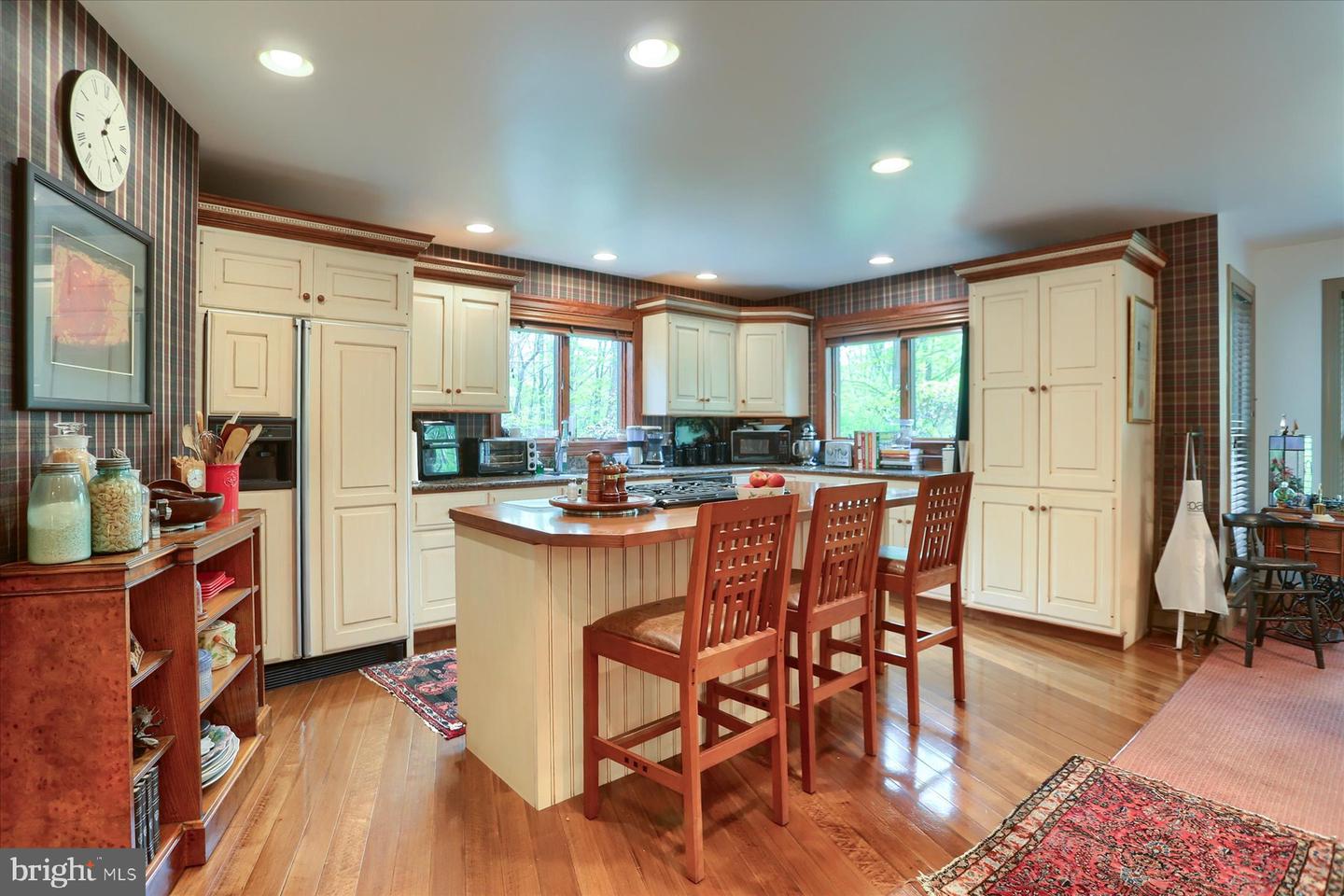 1575 Pine Grove Rd Property Photo 14