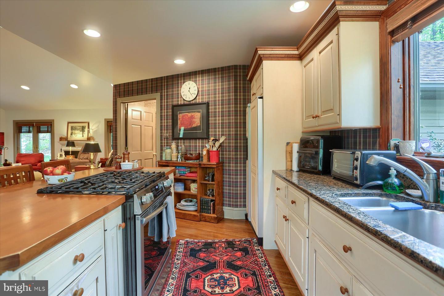 1575 Pine Grove Rd Property Photo 16