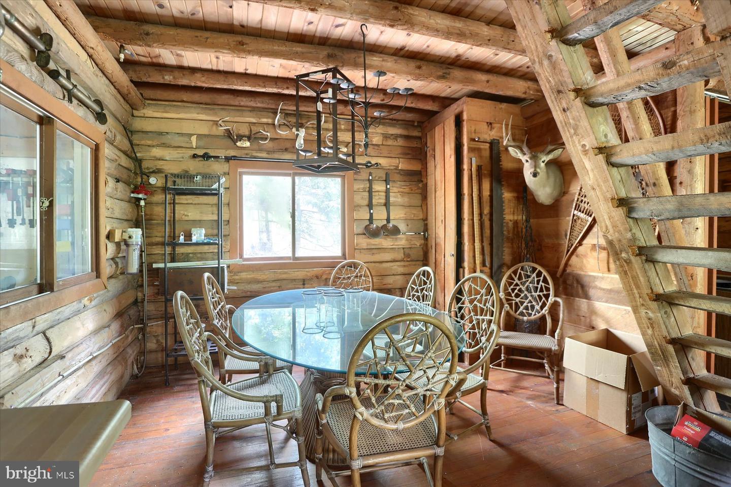 1575 Pine Grove Rd Property Photo 35