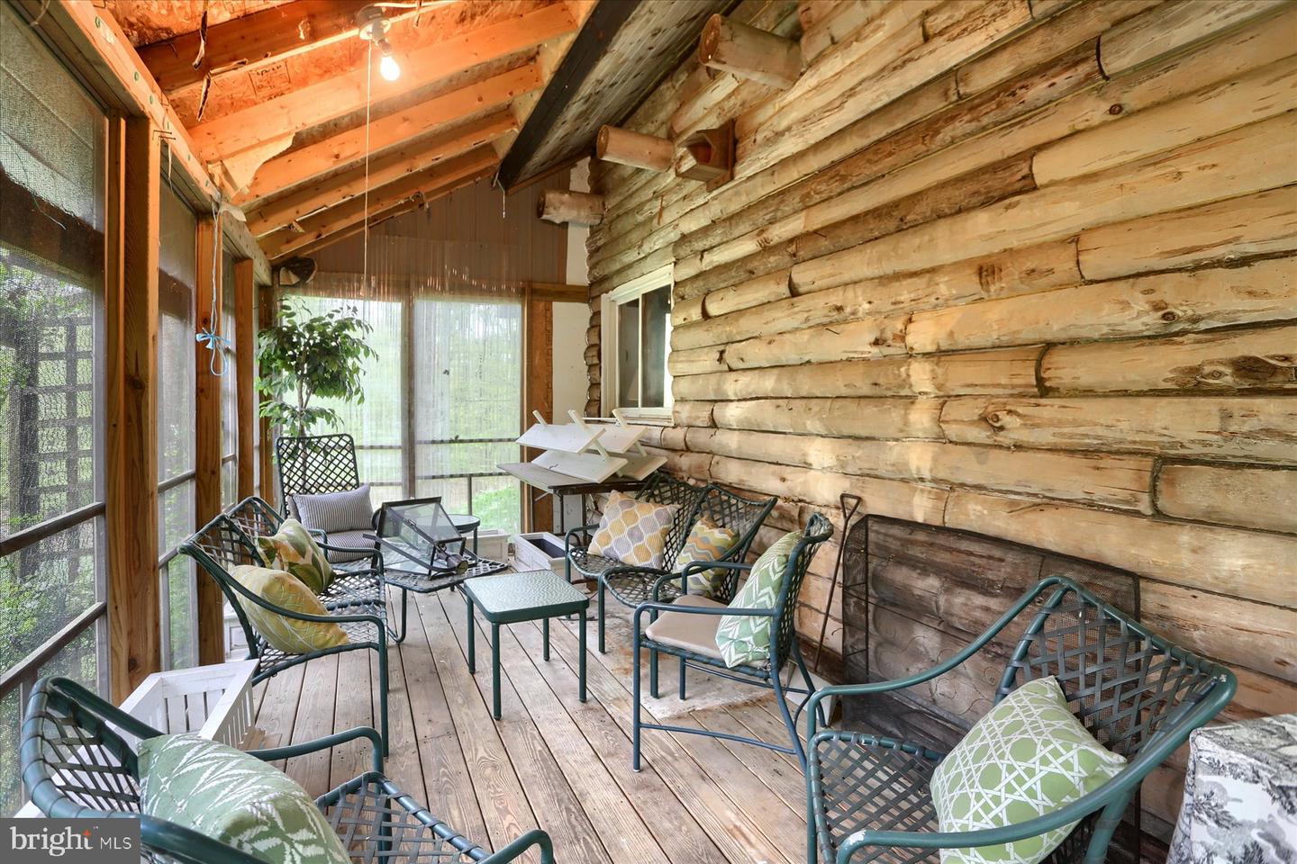 1575 Pine Grove Rd Property Photo 42