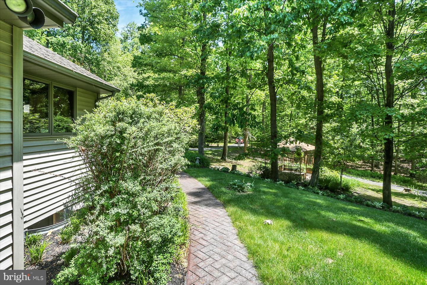 1575 Pine Grove Rd Property Photo 44