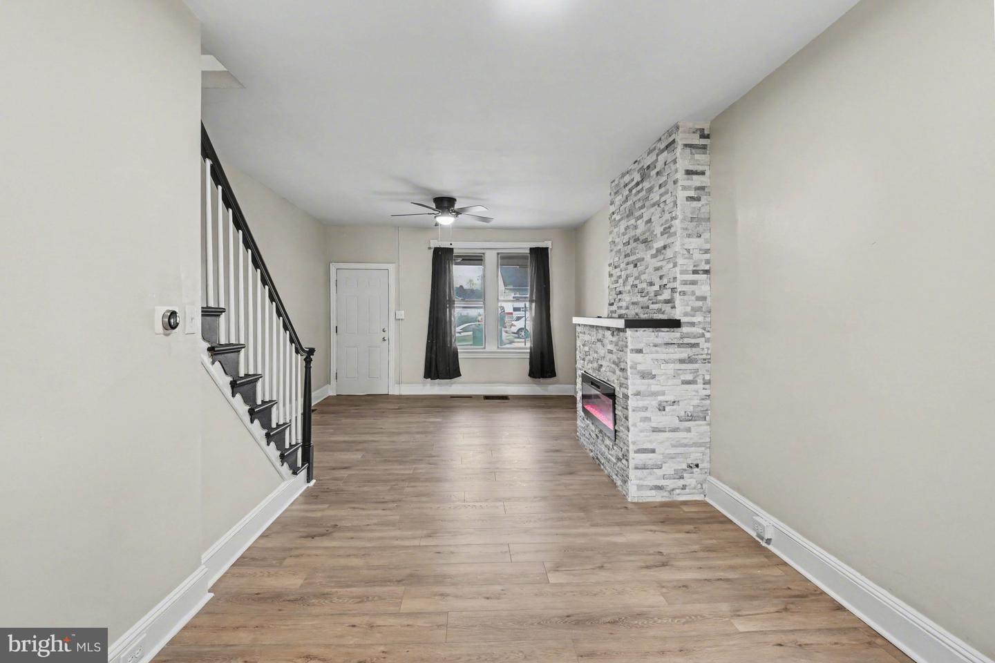 225 W Lancaster Ave Property Photo 5