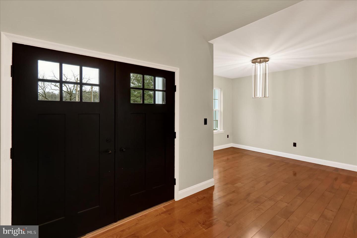 4214 Hill Terrace Drive Property Photo 10