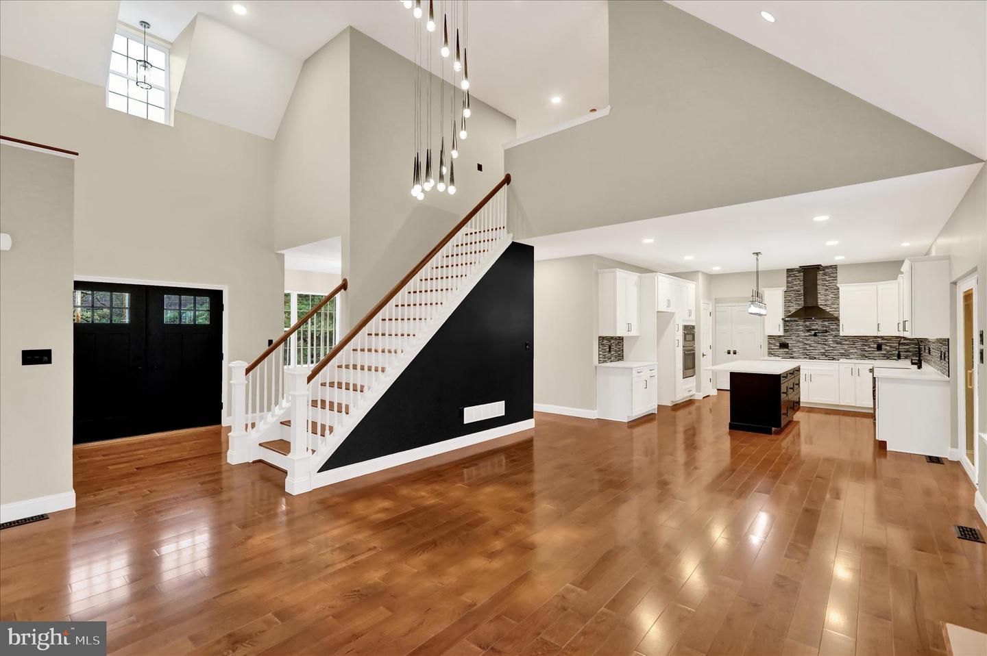 4214 Hill Terrace Drive Property Photo 16