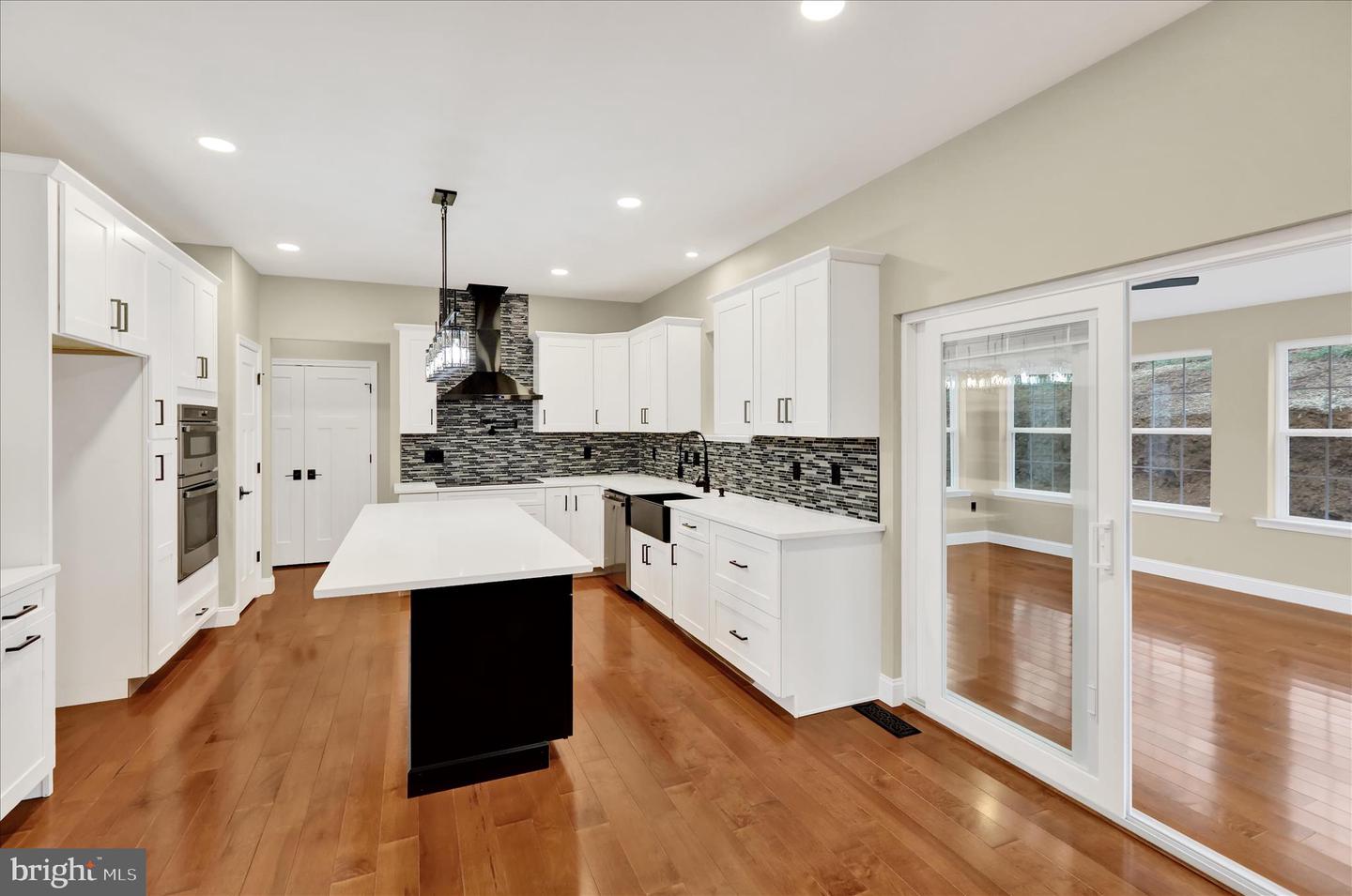 4214 Hill Terrace Drive Property Photo 17