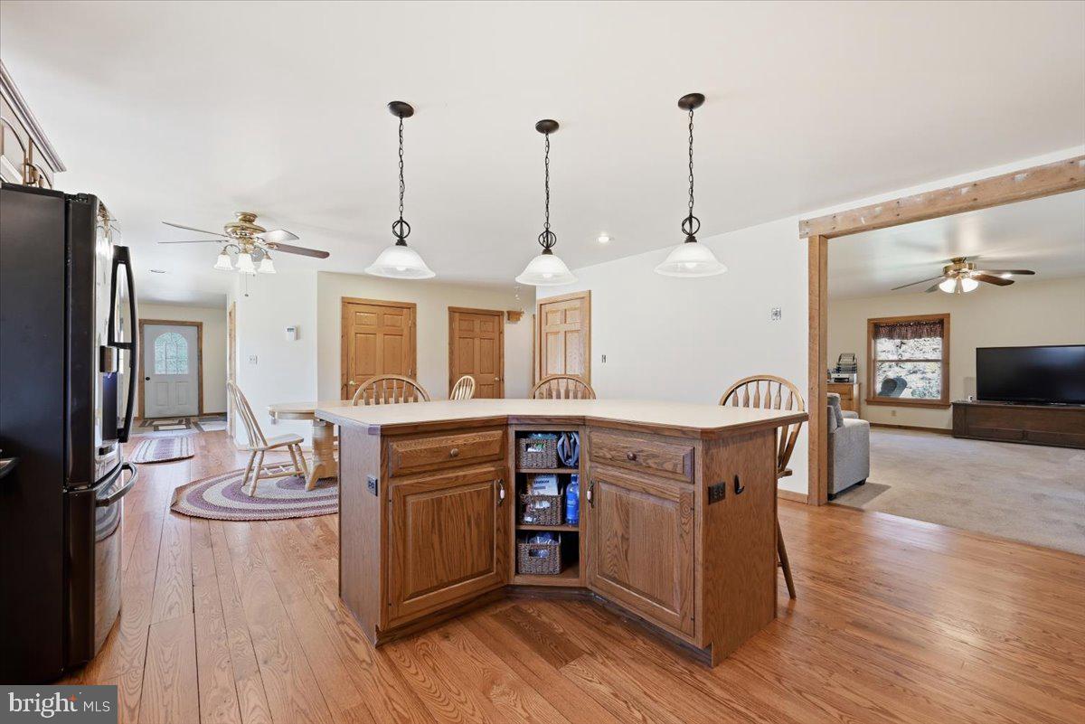 120 Benfield Rd Property Photo 8