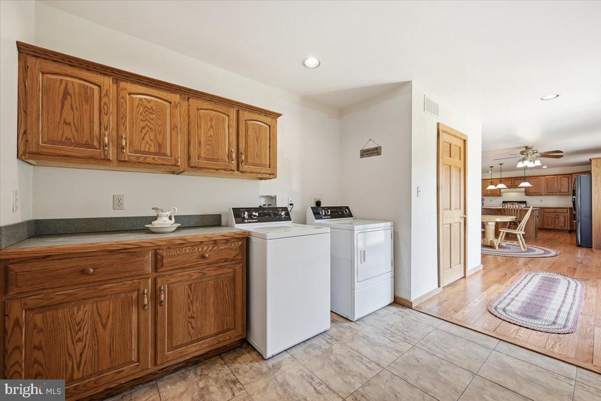 120 Benfield Rd Property Photo 20