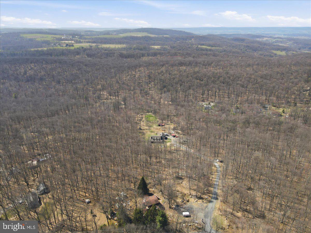 120 Benfield Rd Property Photo 30