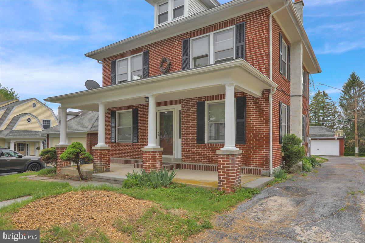 26 Bucks St Property Photo 5