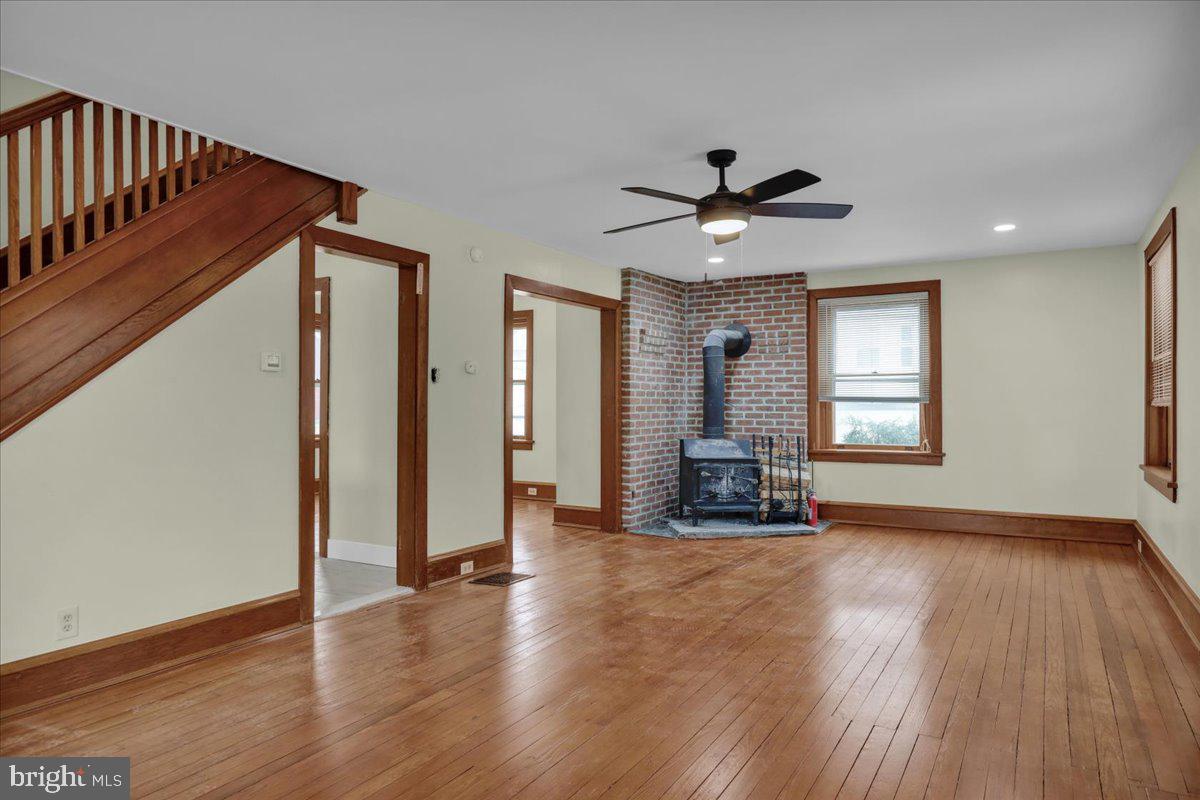 26 Bucks St Property Photo 7