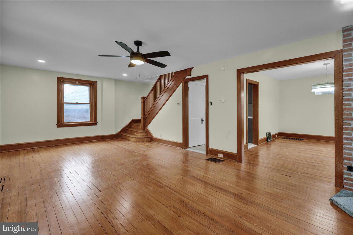 26 Bucks St Property Photo 11
