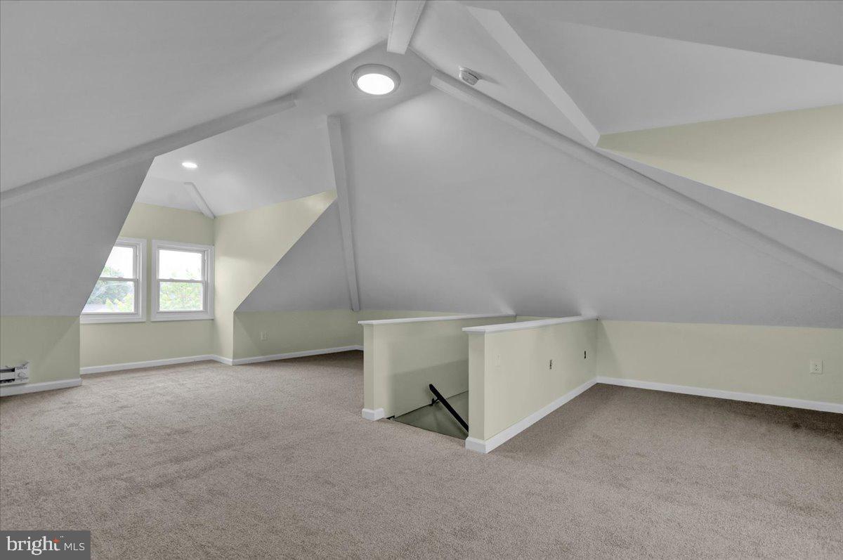 26 Bucks St Property Photo 35