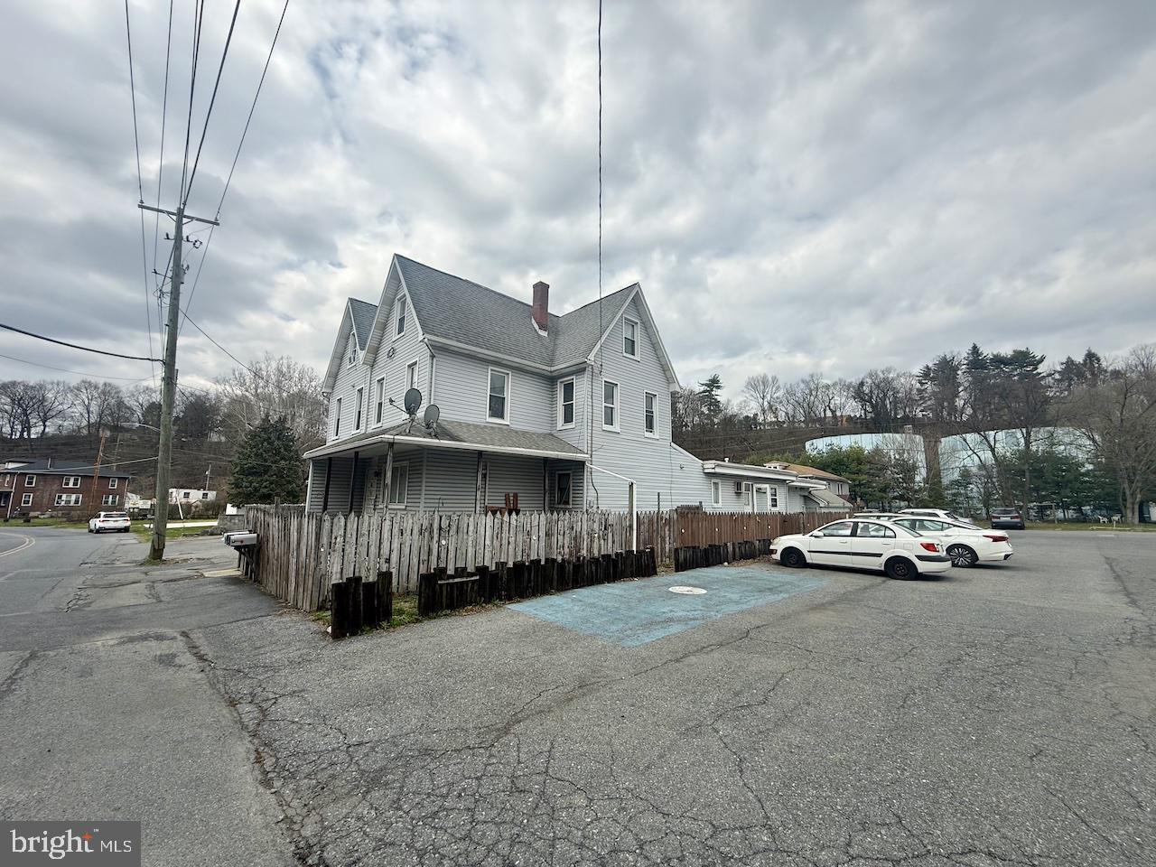 145 Spring Valley Rd Property Photo 4