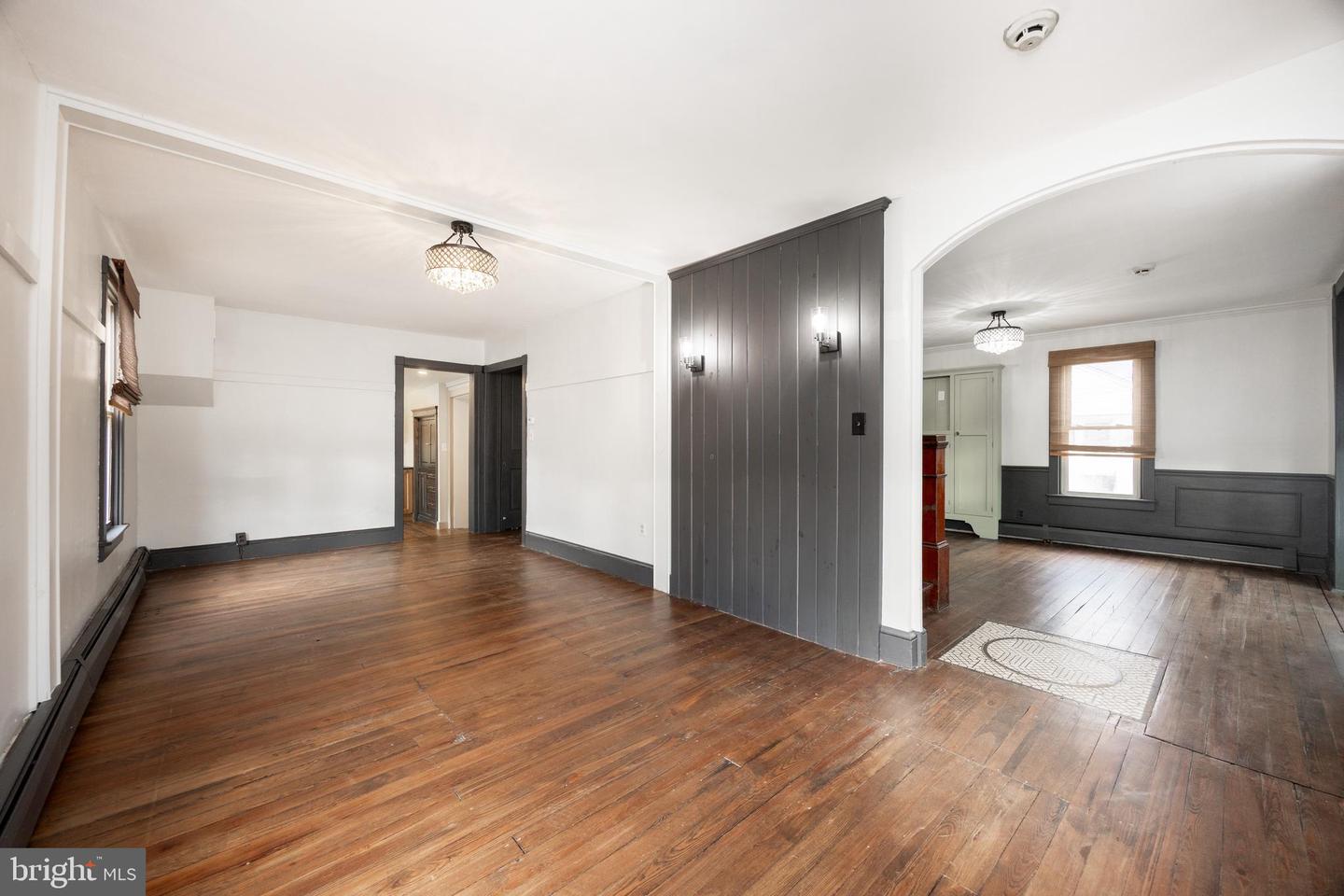 3511 Main St Property Photo 18
