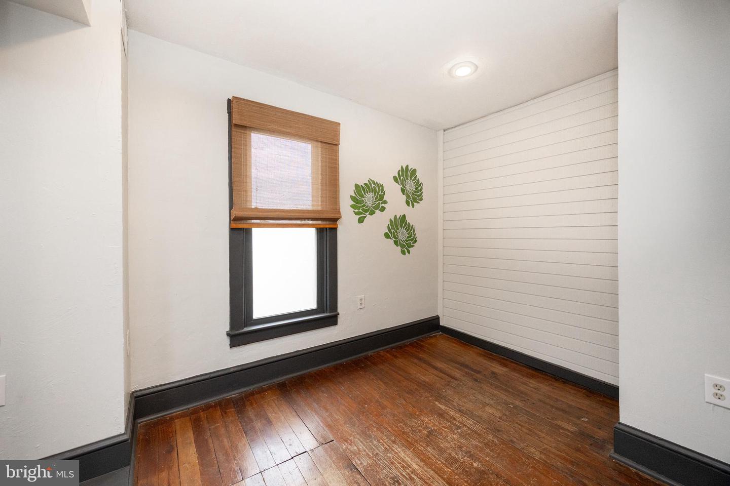 3511 Main St Property Photo 30