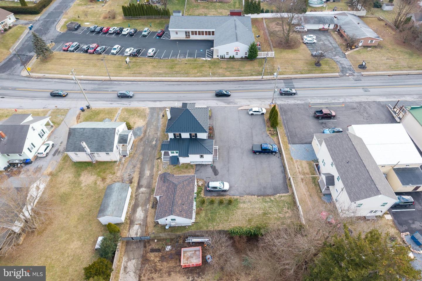 3511 Main St Property Photo 37