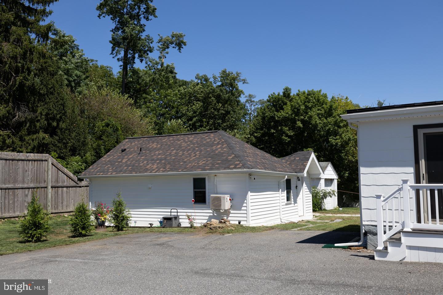 3511 Main St Property Photo 42