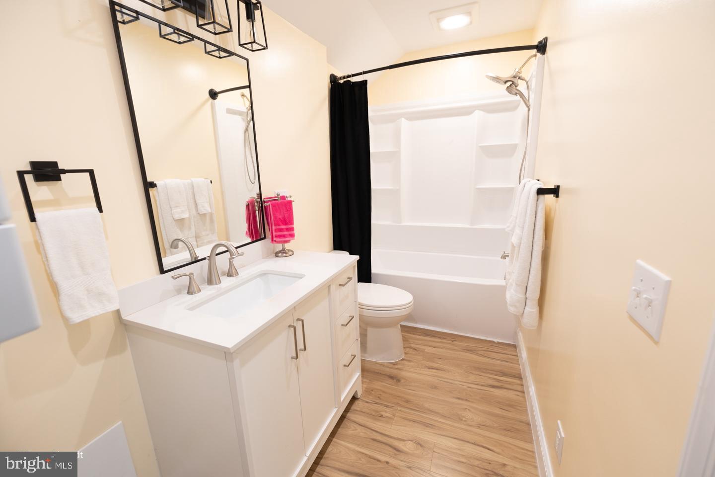 3511 Main St Property Photo 50