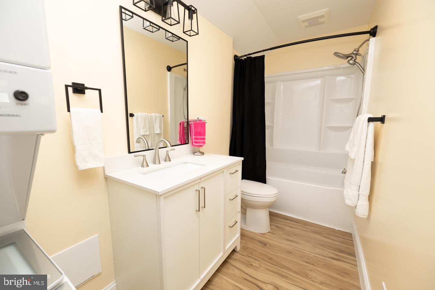 3511 Main St Property Photo 53