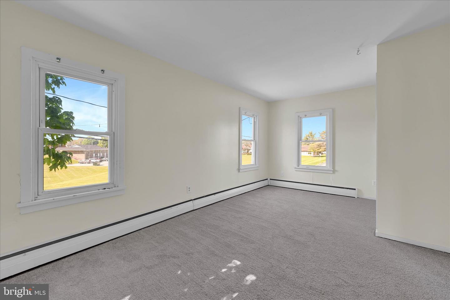 406 Noble St Property Photo 59