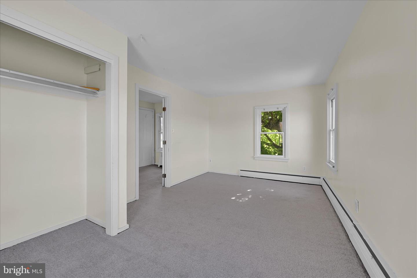 406 Noble St Property Photo 60